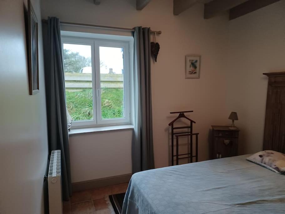 Petite Maison Bretonne Pour 4 Personnes Plounerin Extérieur photo
