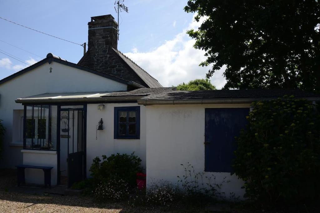 Petite Maison Bretonne Pour 4 Personnes Plounerin Extérieur photo