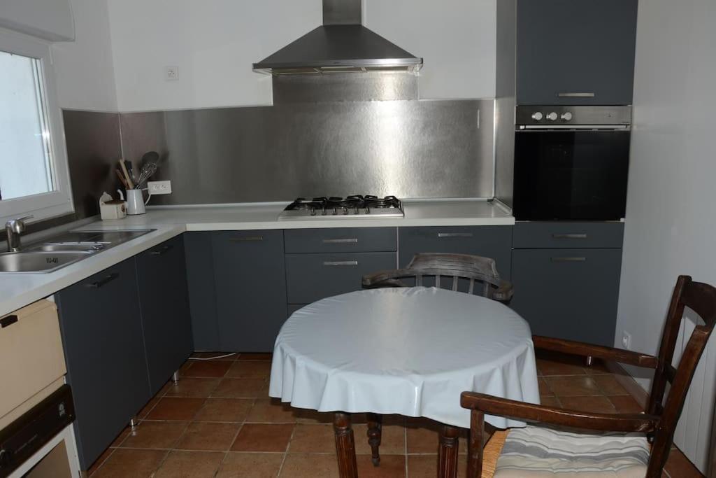 Petite Maison Bretonne Pour 4 Personnes Plounerin Extérieur photo